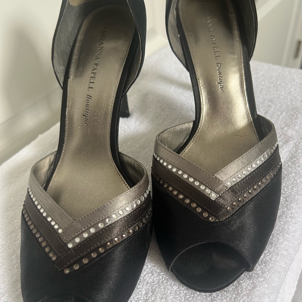 Adrianna Papell Black Women's Pumps